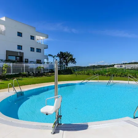 One-80 2440 Apartment *